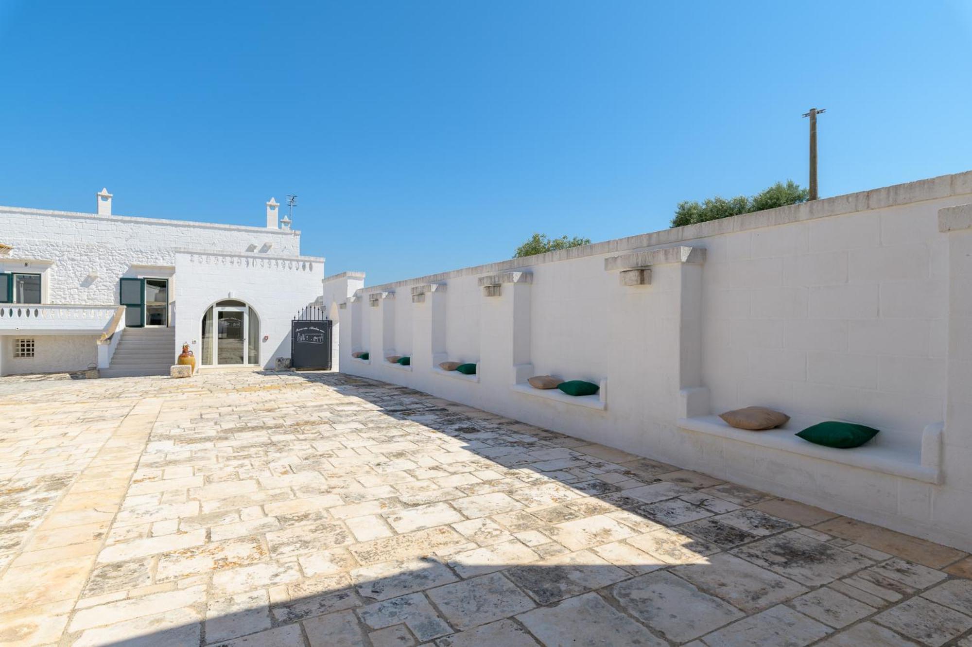 Masseria Abadia Uno Ostuni Eksteriør billede