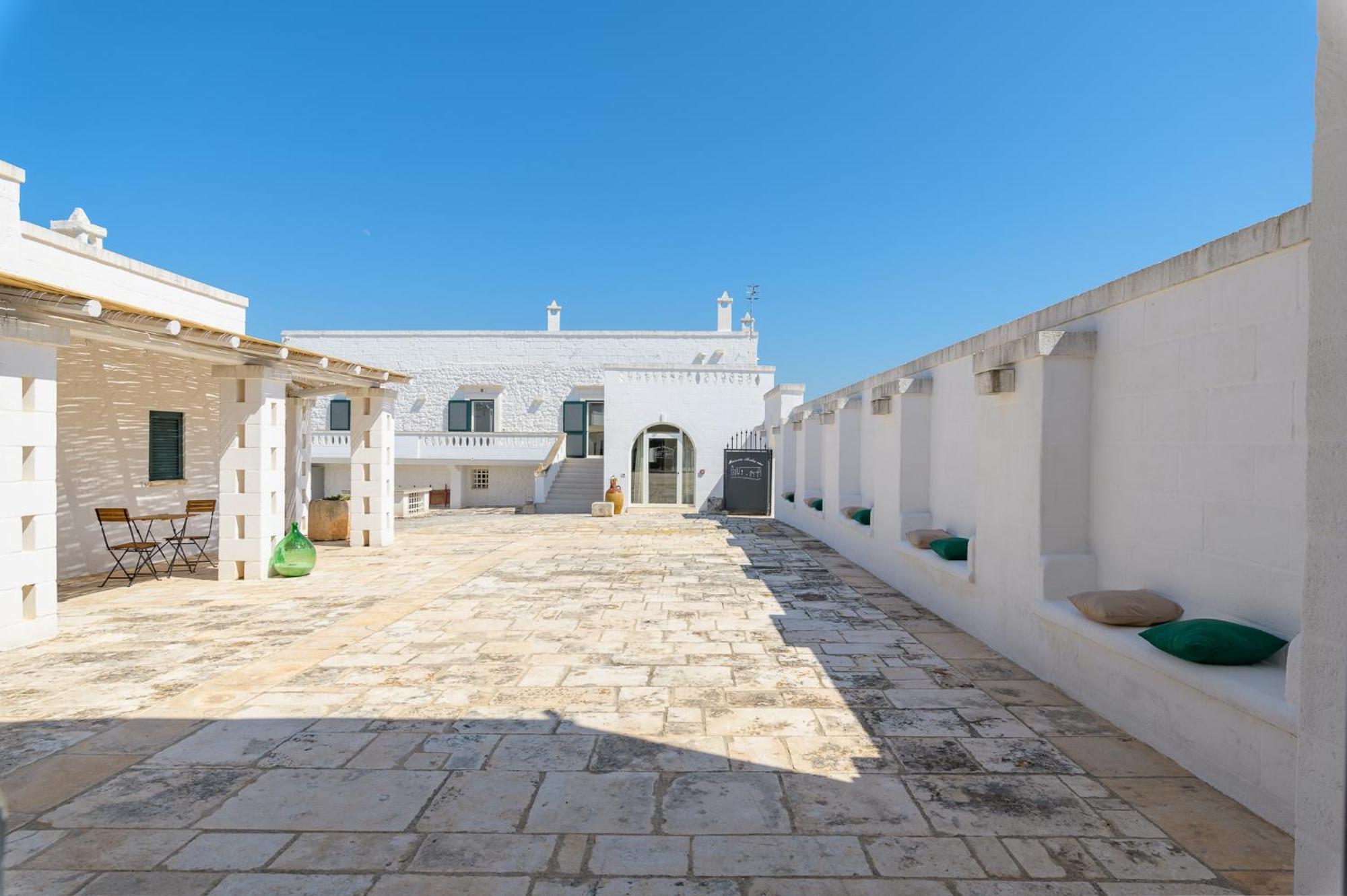 Masseria Abadia Uno Ostuni Eksteriør billede